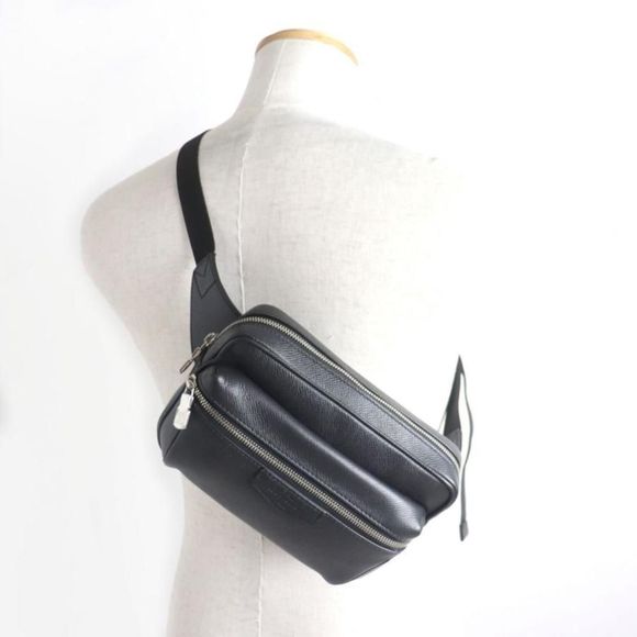 Shoulder_Bags